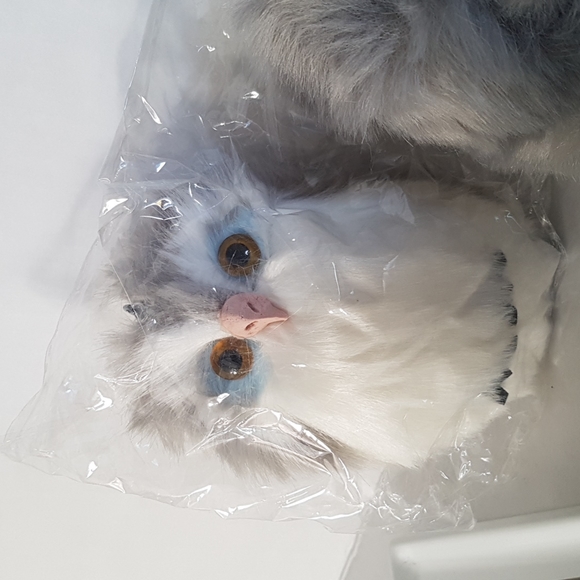 SOLD OUT Key Ring Pompom Keychain Fluffy Owl Faux Rabbit for Hanbag Backpack - Picture 4 of 11